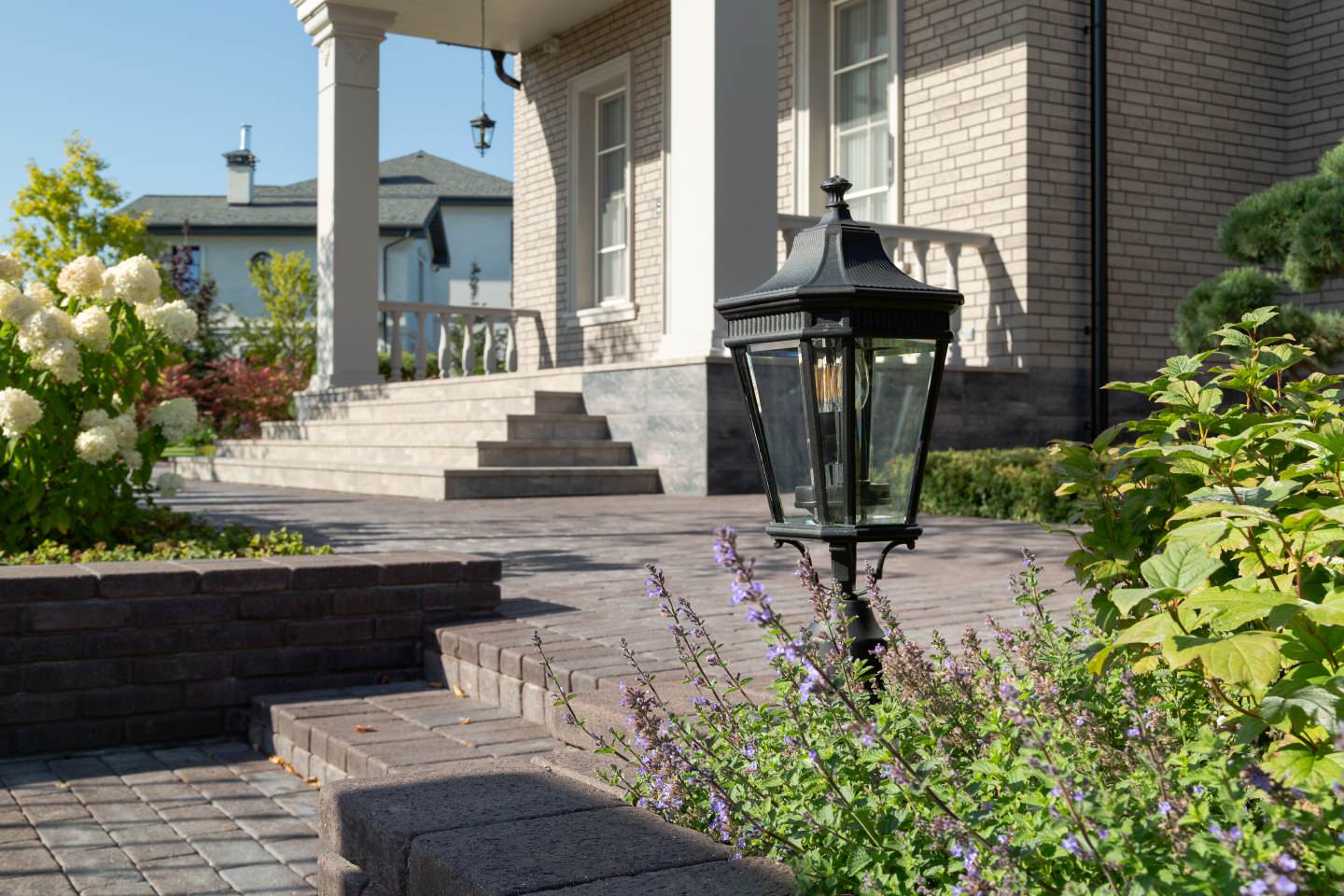 Обложка проекта: Garden Millenium