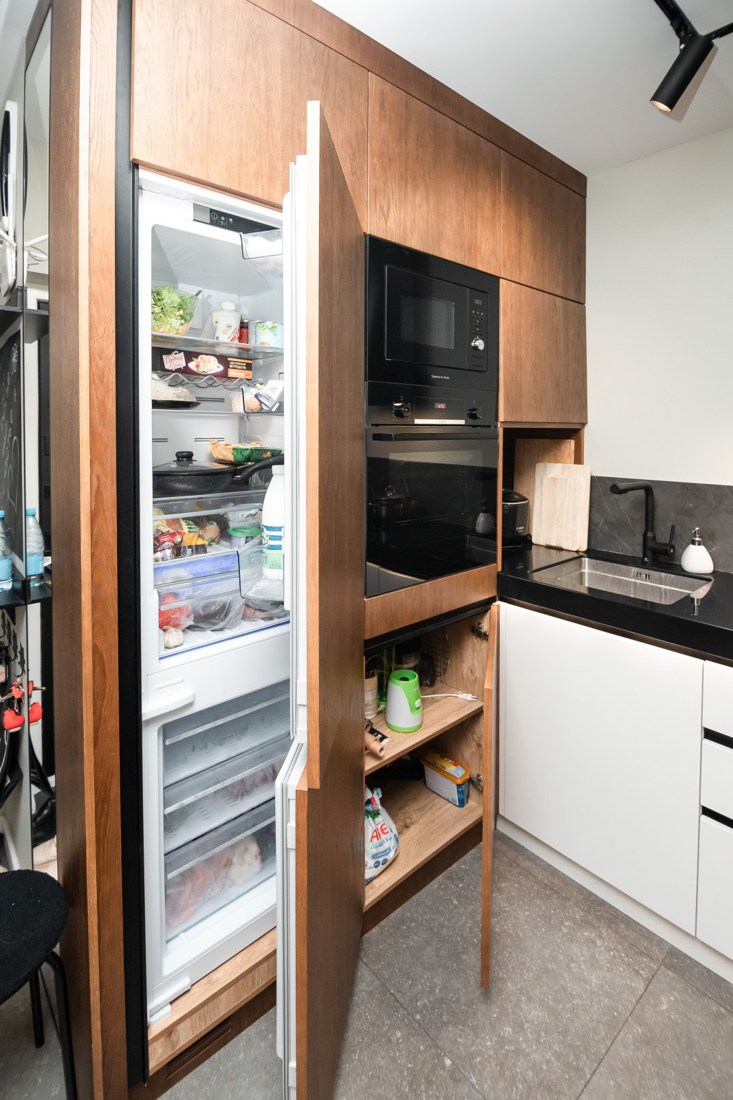 Кухня-гостиная в стиле минимализм