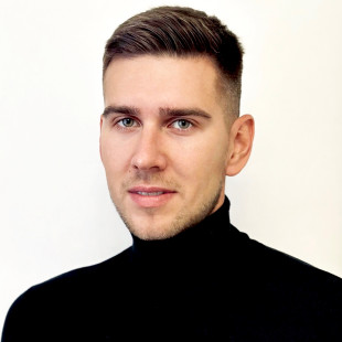 Андрей Сарапин