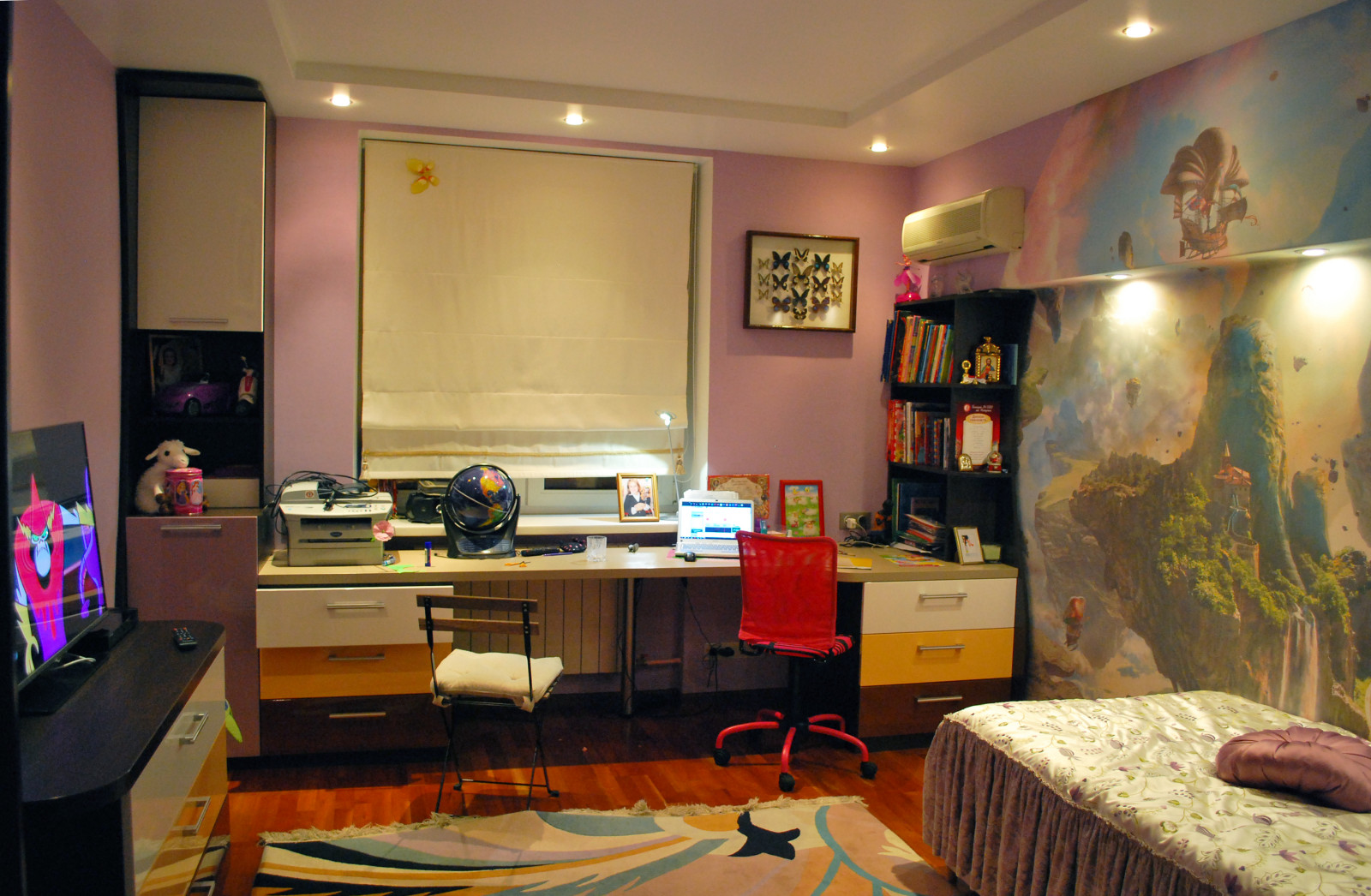 Обложка проекта: Визуализация комнаты девочки 19 м2