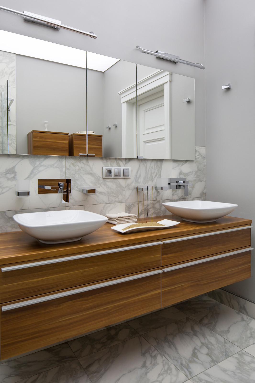 Античный минимализм - квартира на Арбате 85 м2