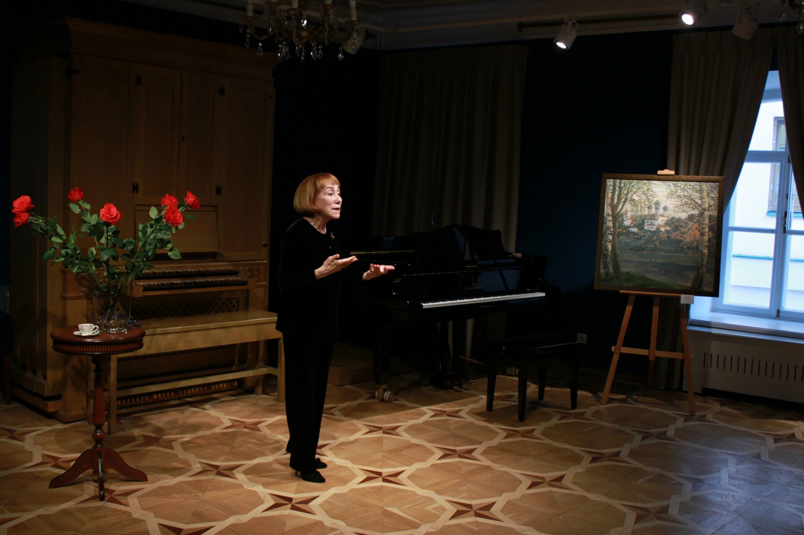 Выставка живописи "Подари мне сад ..."