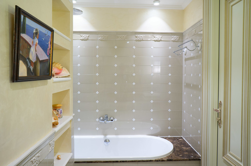 Квартира в высотке у реки