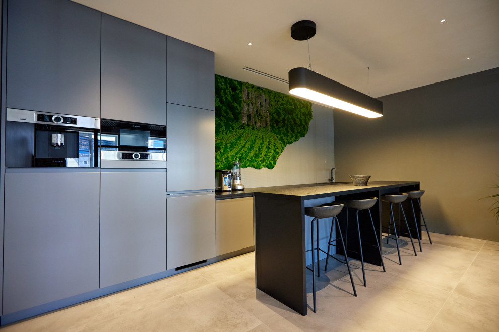 Стильная офисная кухня