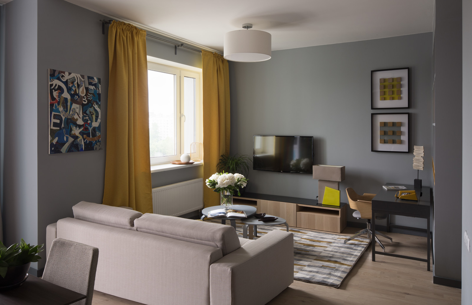 Houzz тур: 45 метров — квартира с авторскими панно