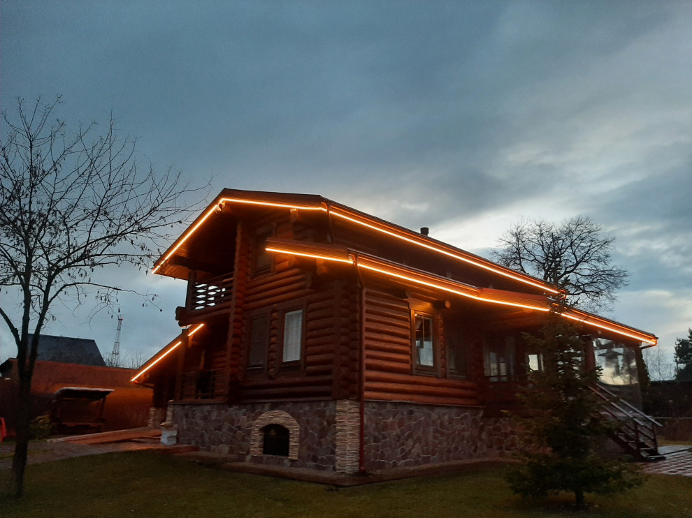 Монтаж автополива, укладка газона, монтаж неоновой гирлянды на крыше дома