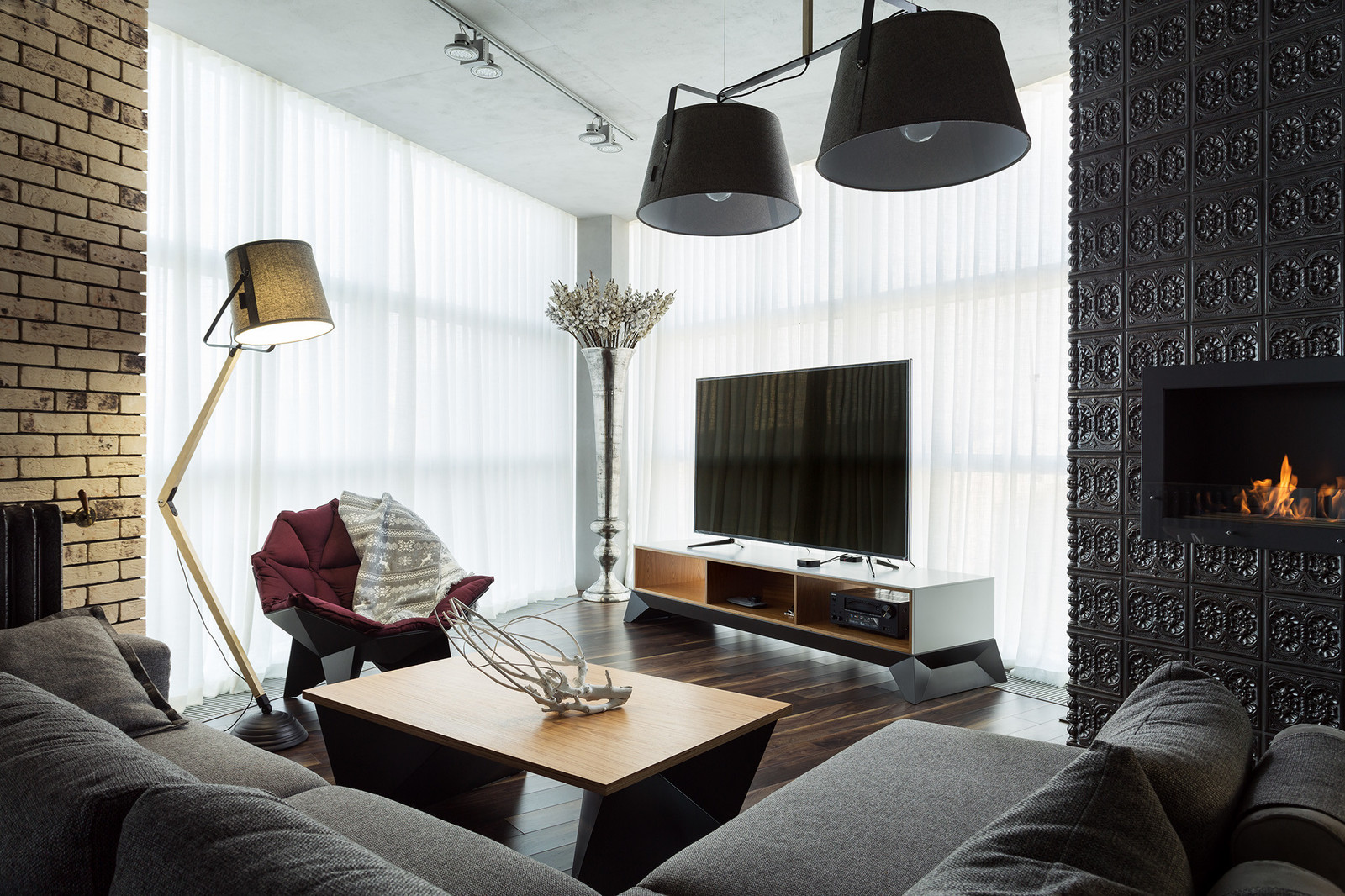 Игры в лофт