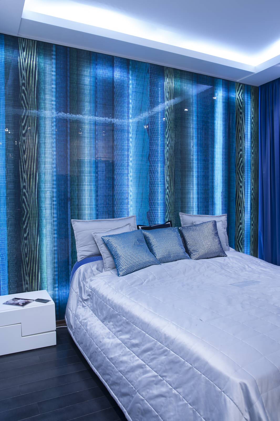 Обложка проекта: Квартира-студия 61,17 м2, в стиле поп на Савинской наб.