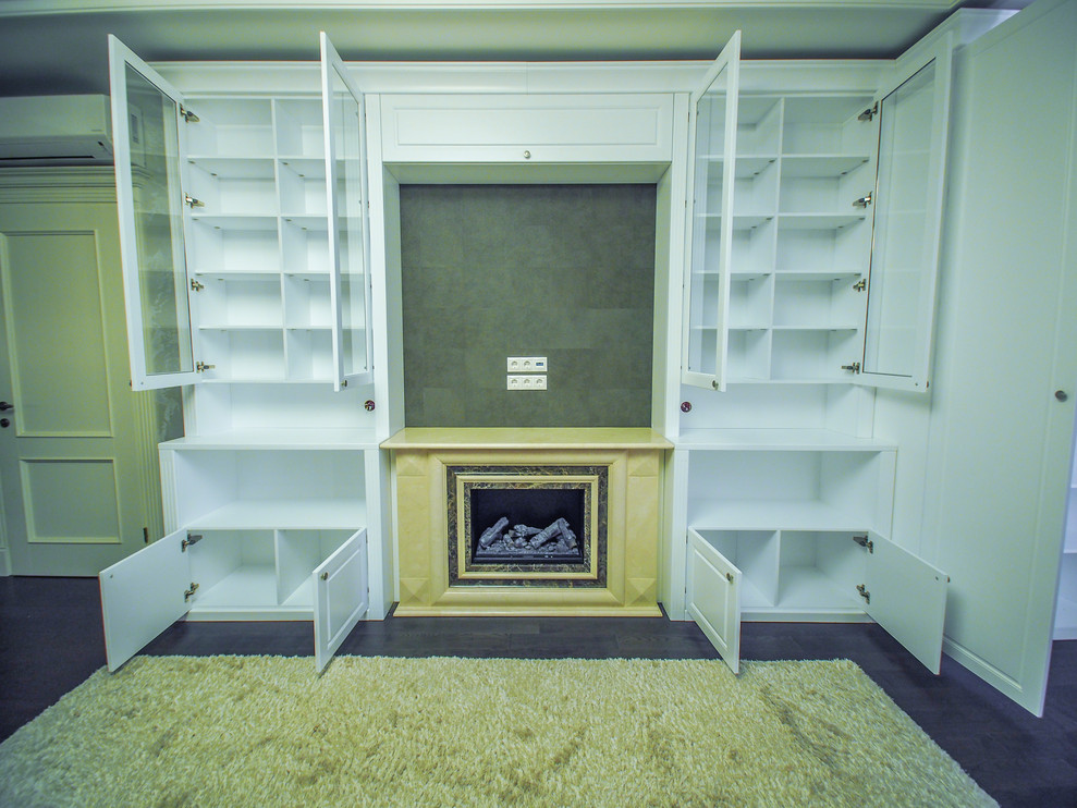 Шкаф и тумба под ТВ.