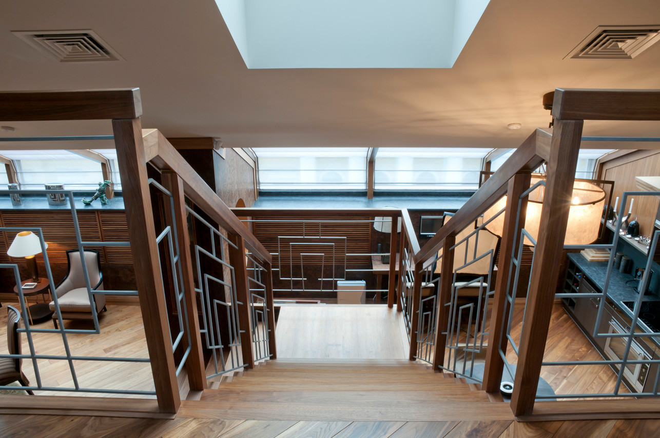 СКРОМНОЕ ОБАЯНИЕ БУРЖУАЗИИ......