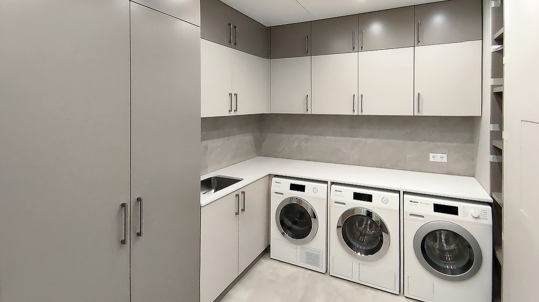 "ул. Академика Пилюгина"