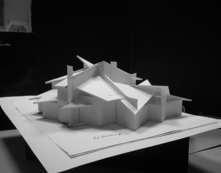 Дом в Подмосковье, поселок Загорянка