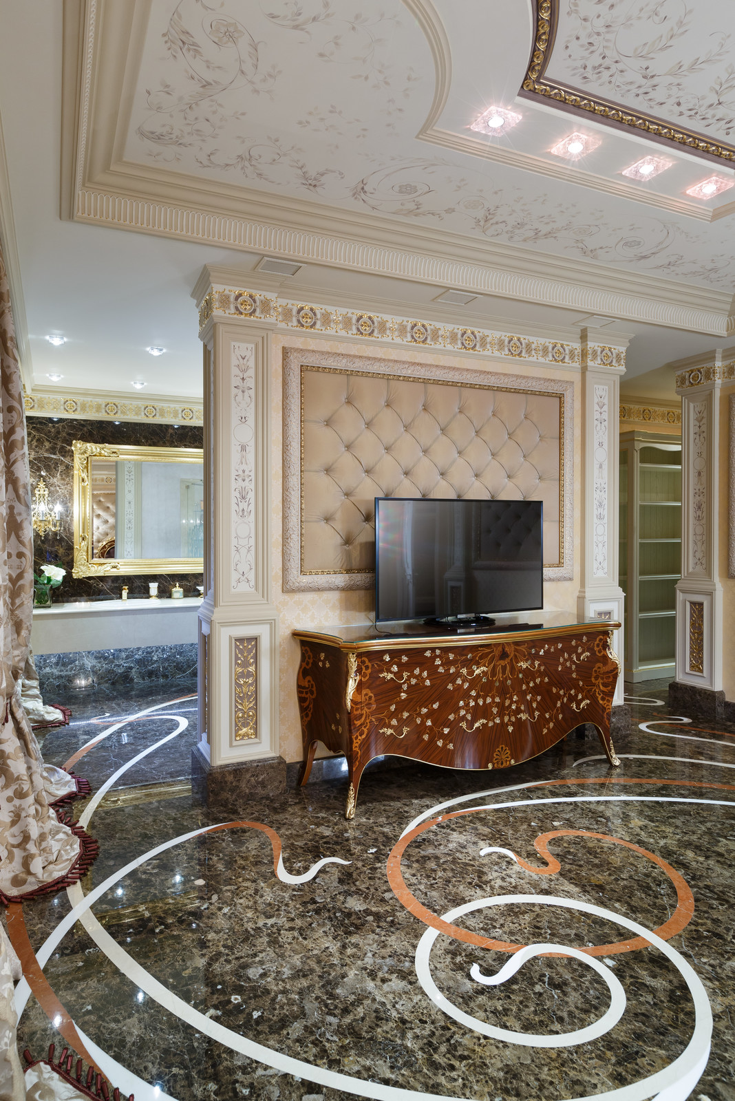 Классический интерьер на Крестовском острове города Петербурга