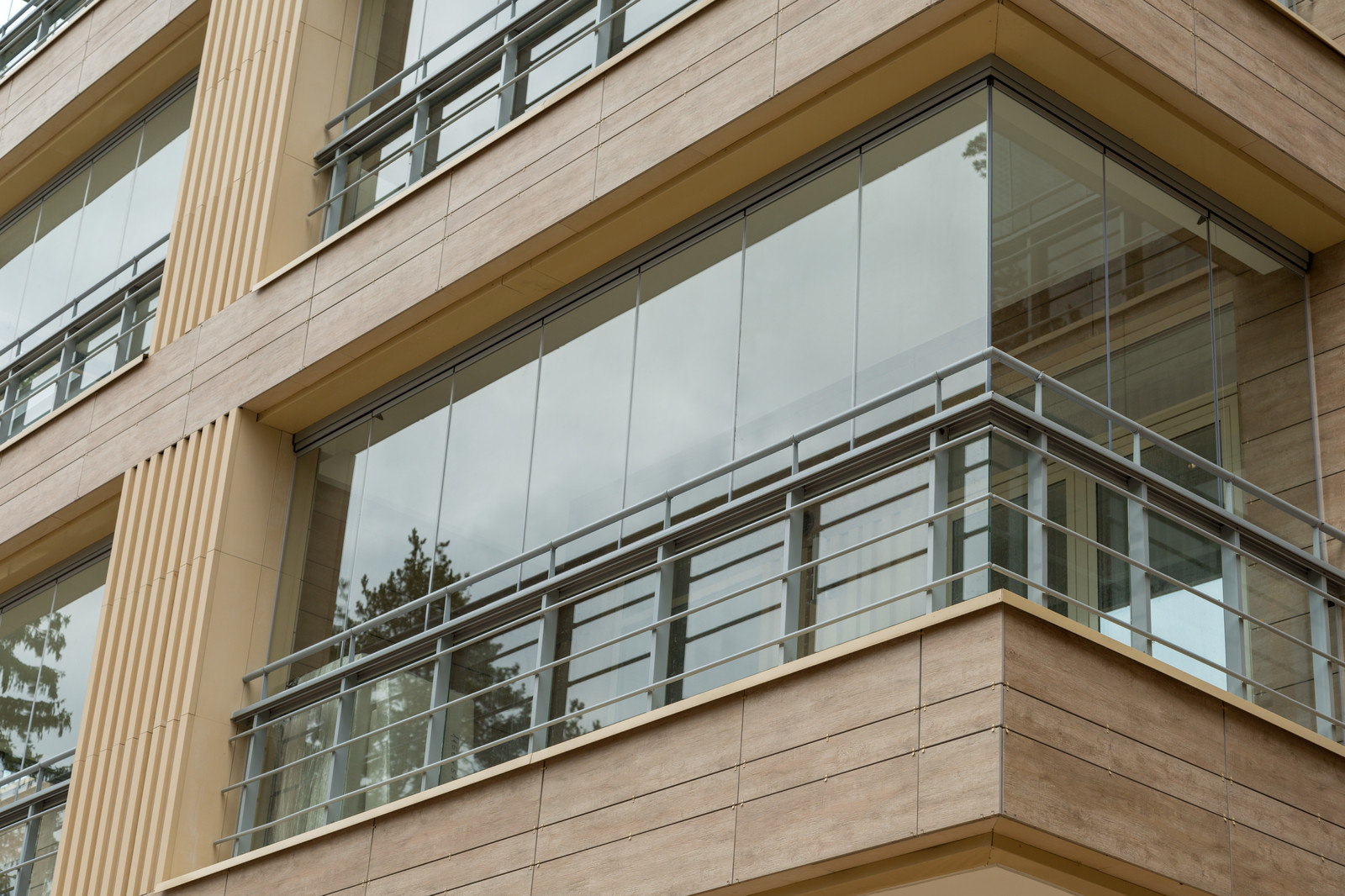 Балкон-Lumon на фасаде