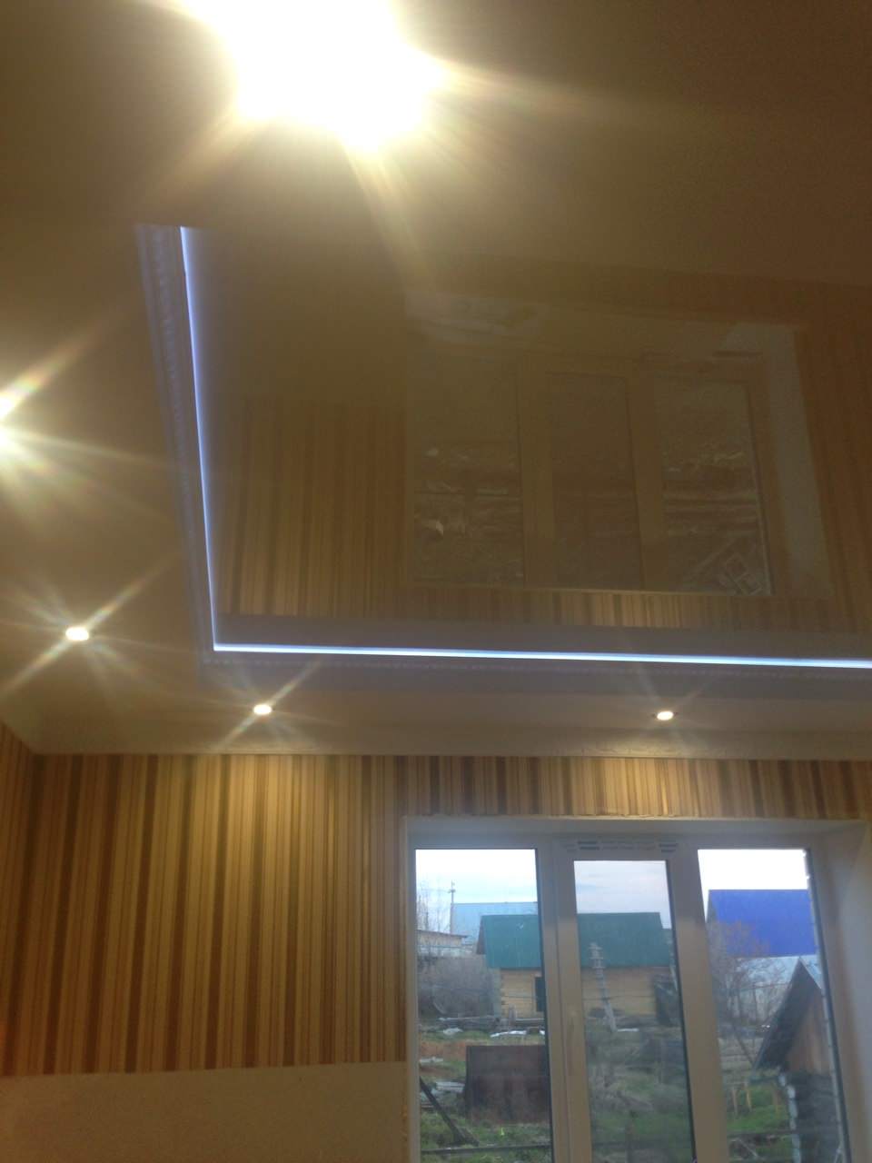 Натяжные потолки