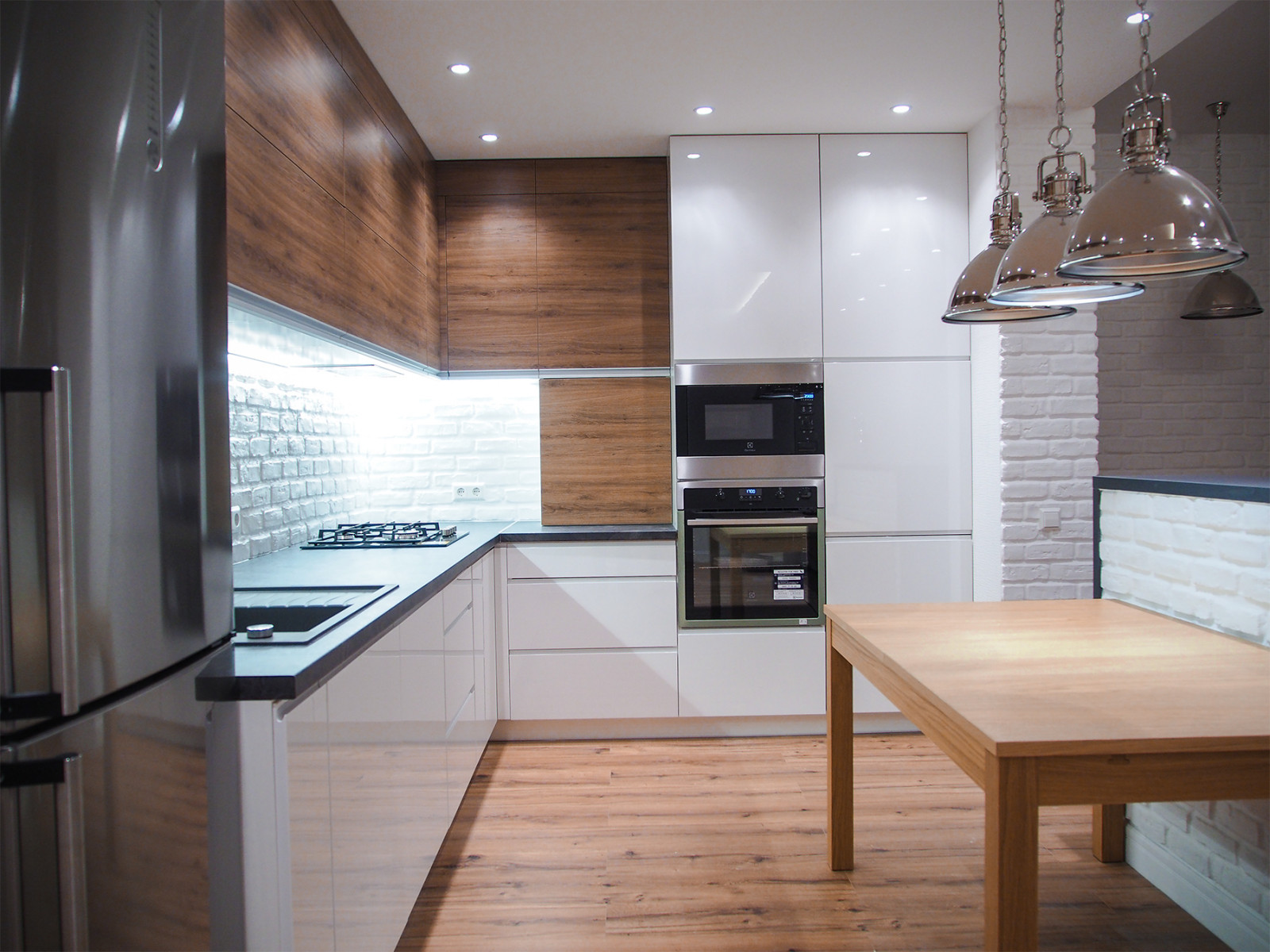 Простые решения. Скандинавский стиль, эконом-сегмент.