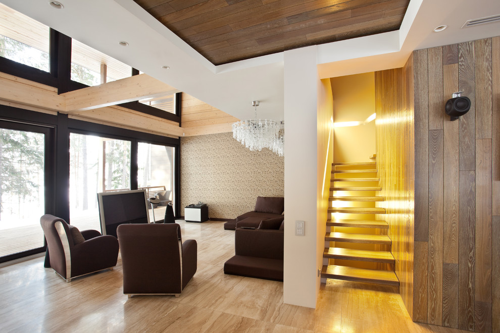 Дом. Массивная доска.