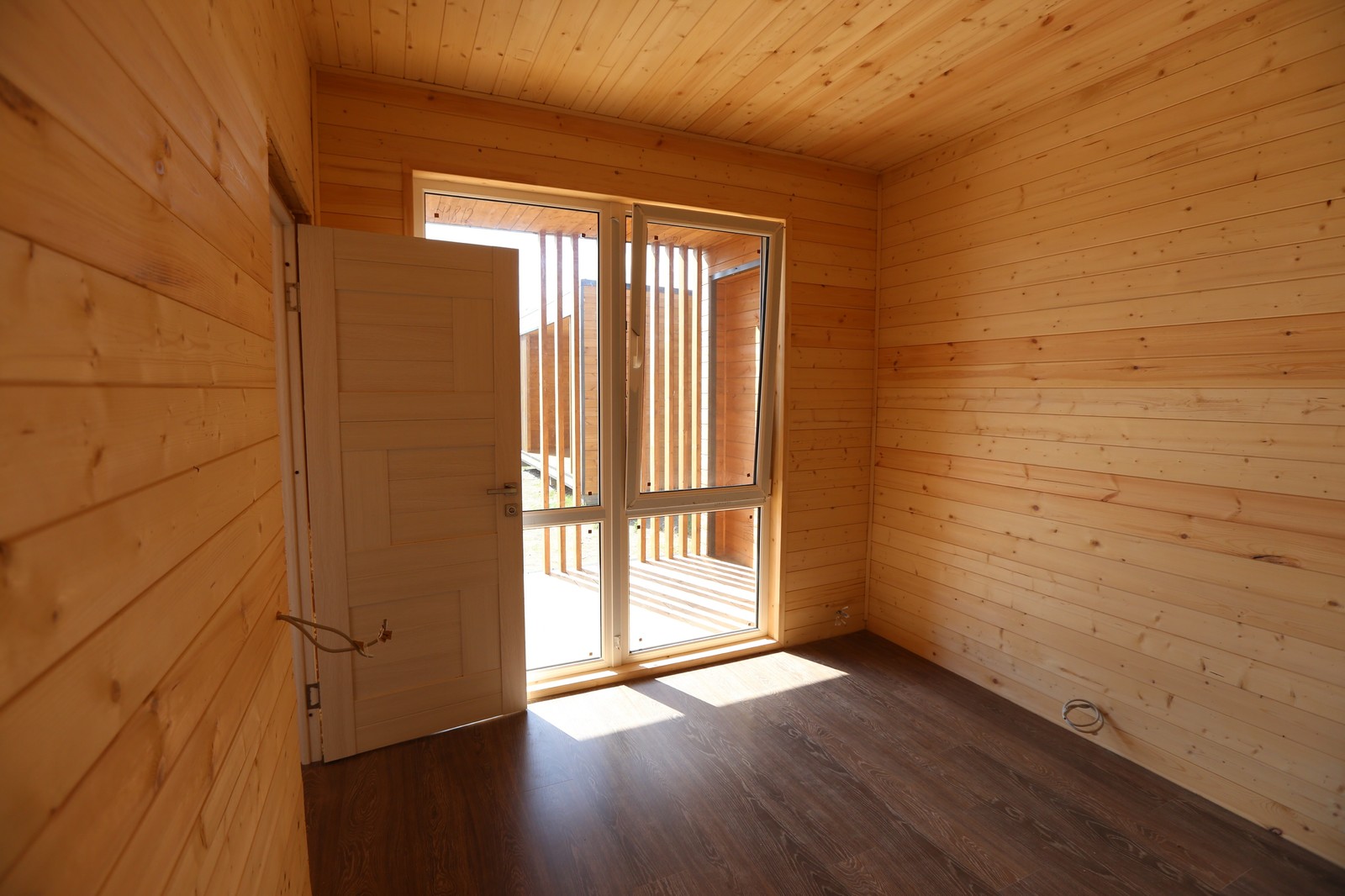 Гостинничный комплекс минидомов в Абхазии