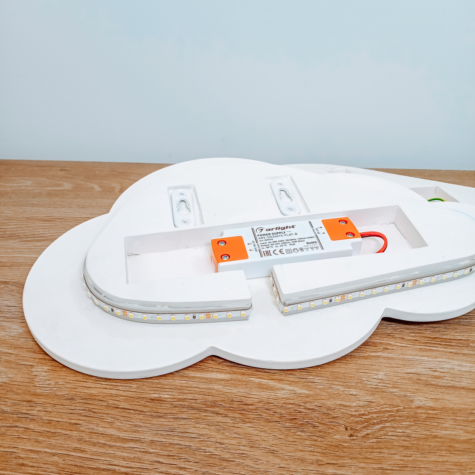 Обложка проекта: Дизайнерские гипсовые светильники АРАТТА