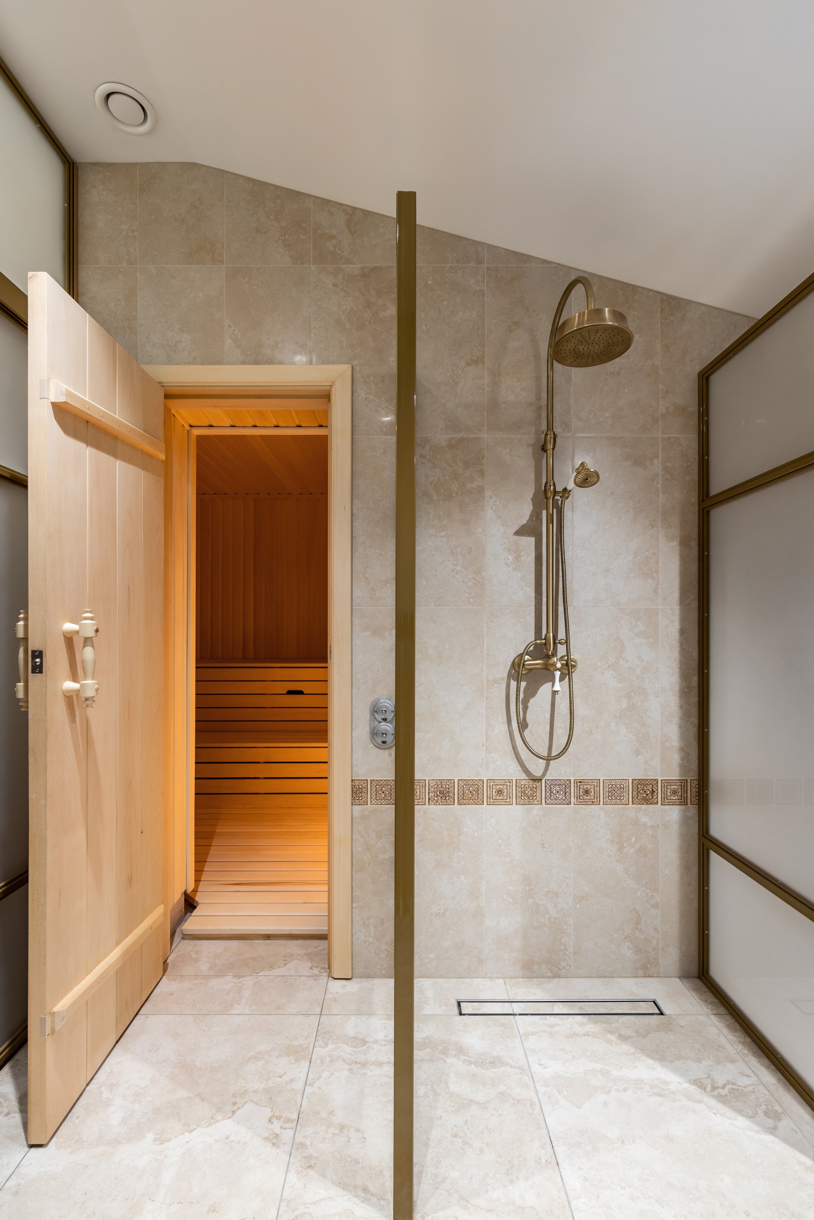 Реализованный проект загородного дома из бруса