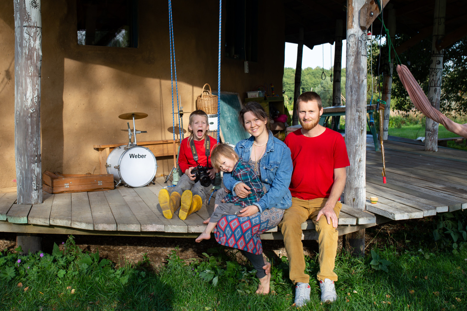 В гостях: Соломенный дом, вдохновленный Зеленой школой на Бали