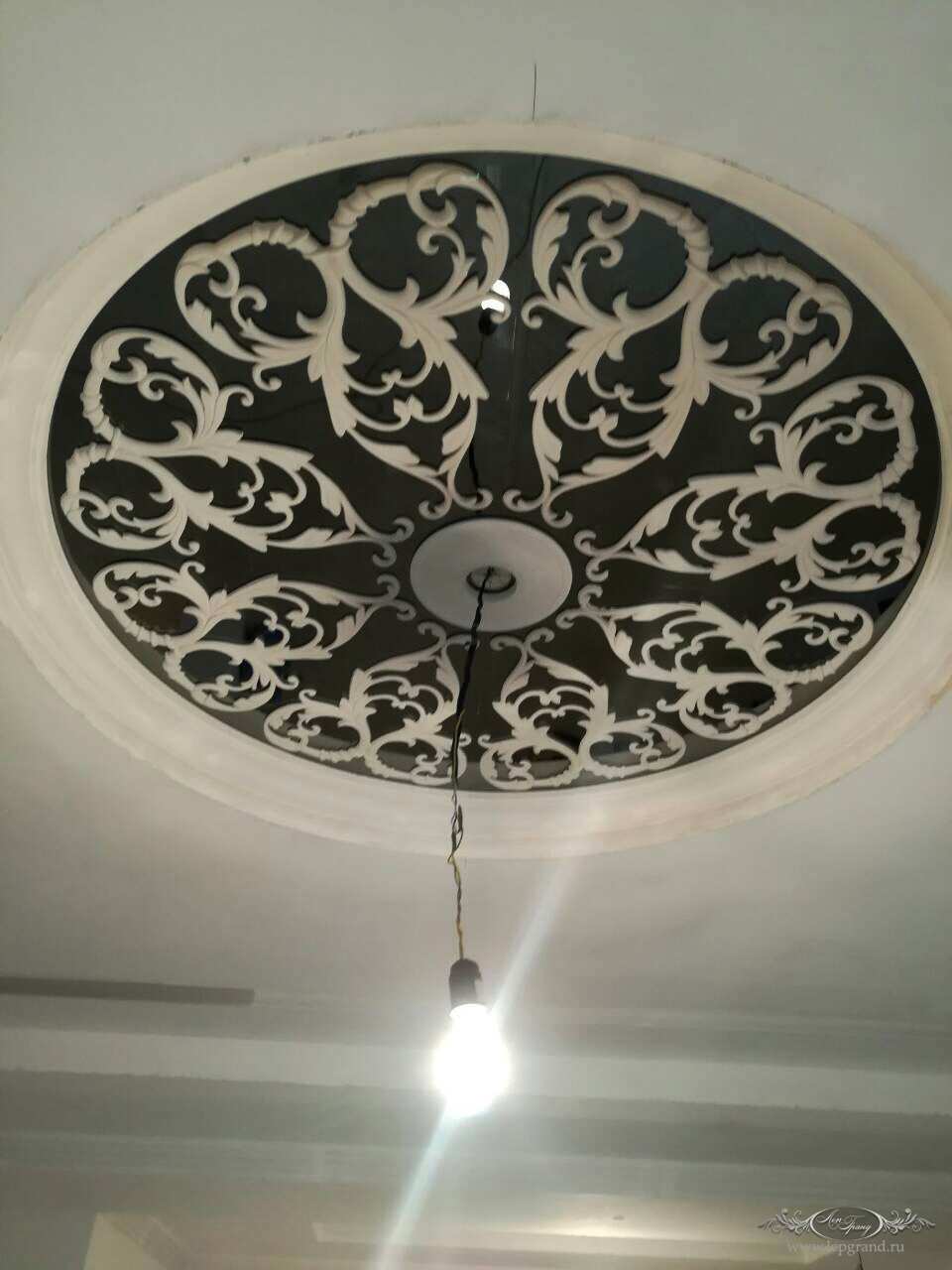 Потолочные розетки