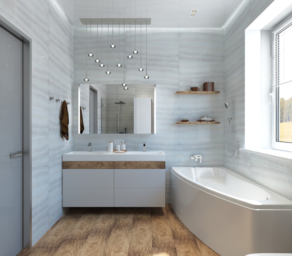 Частный трехэтажный дом