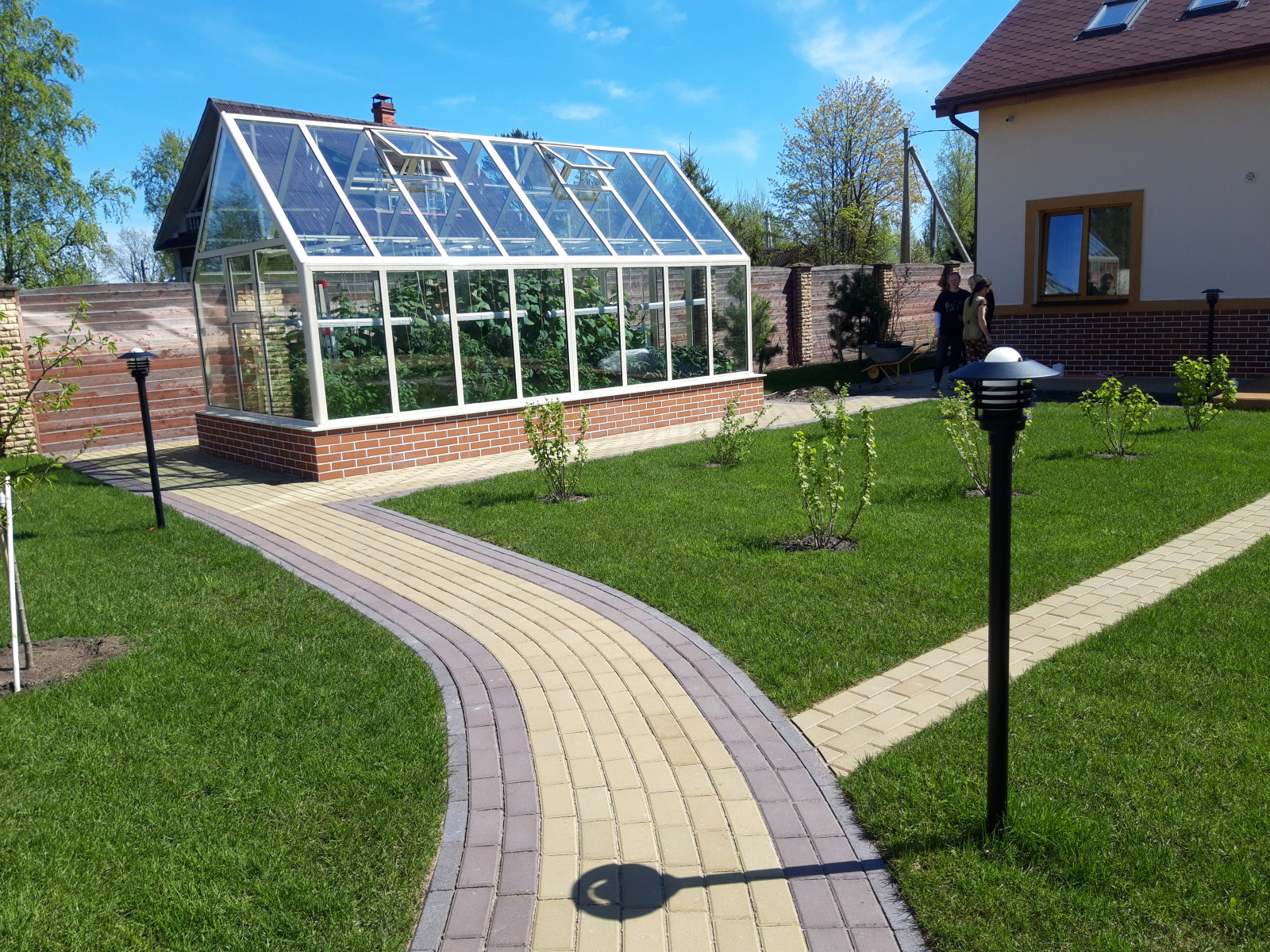 Лен. область. поселок Морозова