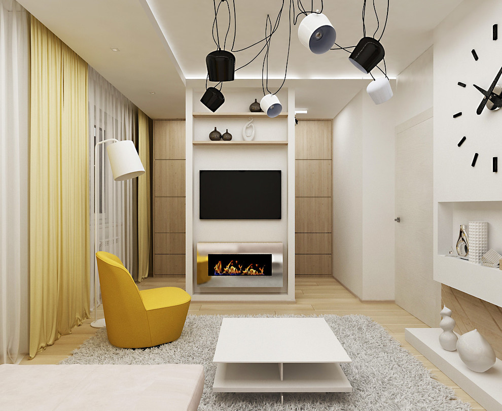 Яркий