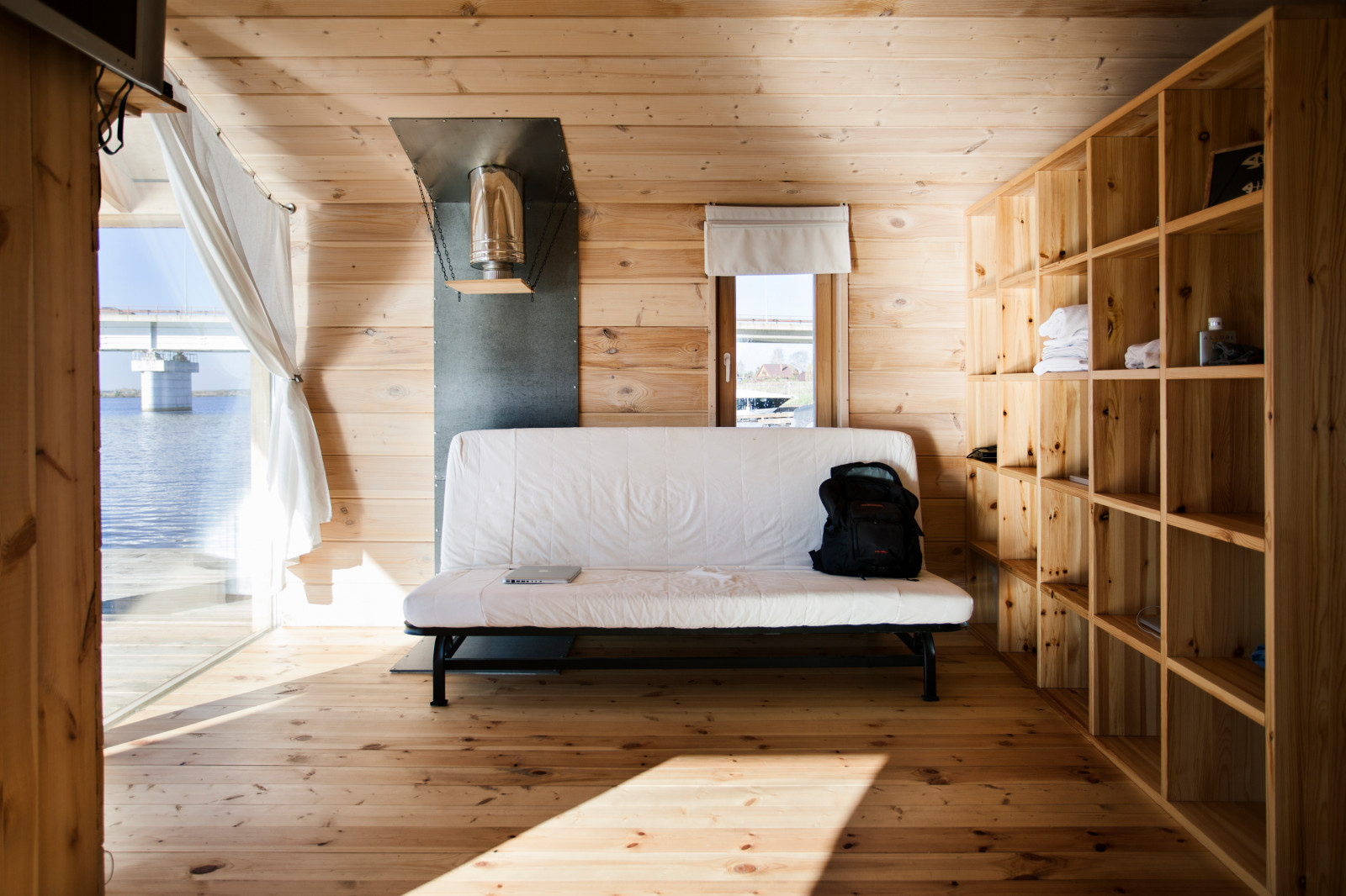 ДубльДом на воде