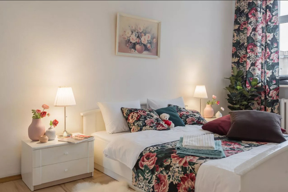 Декорирование квартира в центре Москвы под сдачу в посуточную аренду