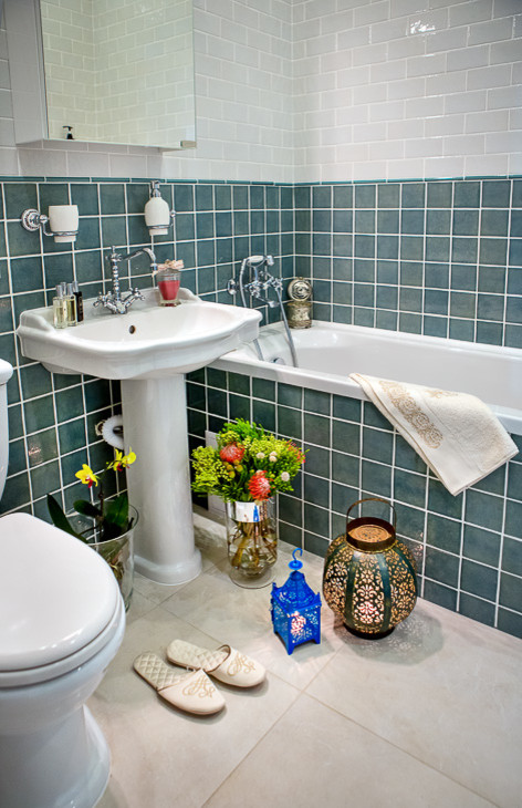 Обложка проекта: Маленький мир для двоих (Дизайнер Анна Чеверева)