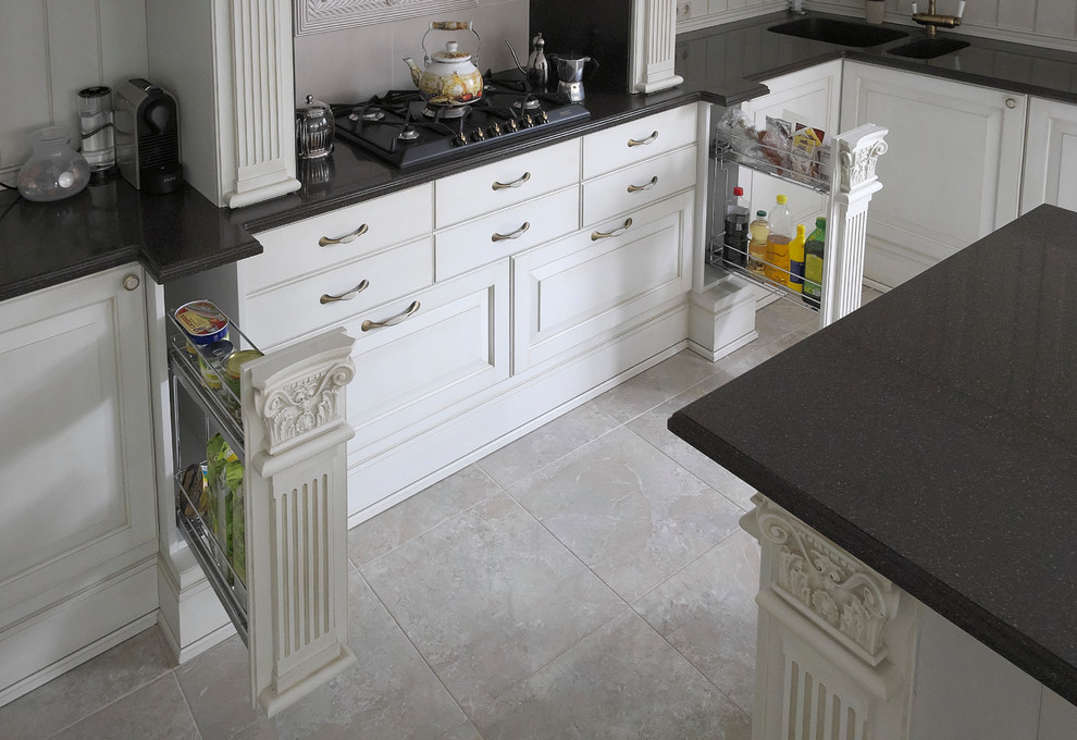 Элитная кухня для загородного дома