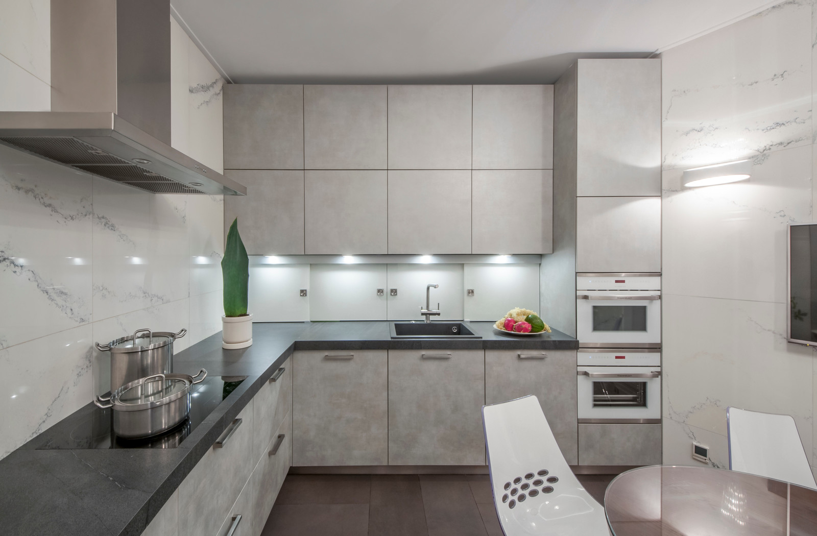 Jacqueline - нашествие гусиных лапок