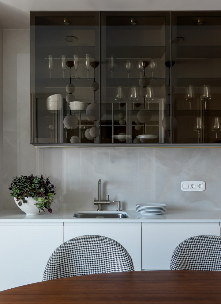 Arartment in Saint-Petersburg by TaupeHome