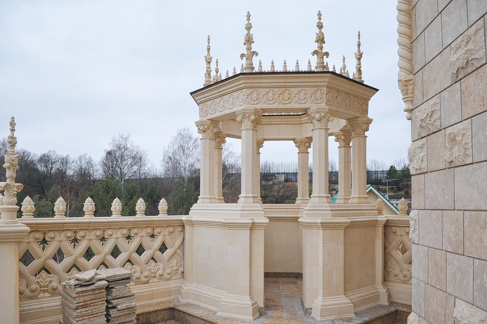 Готическая вилла