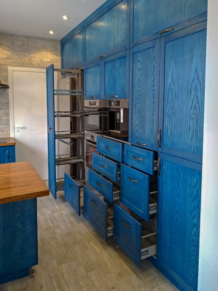 Кухня Шпон ясеня. Покрытие масло.