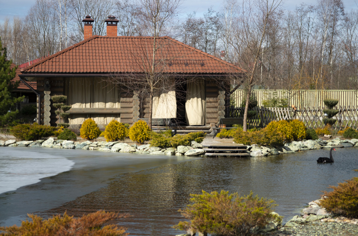 "Лесная усадьба". Новорижское шоссе.