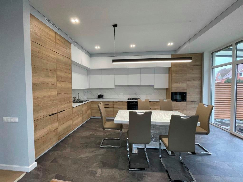 Кухня в современном стиле