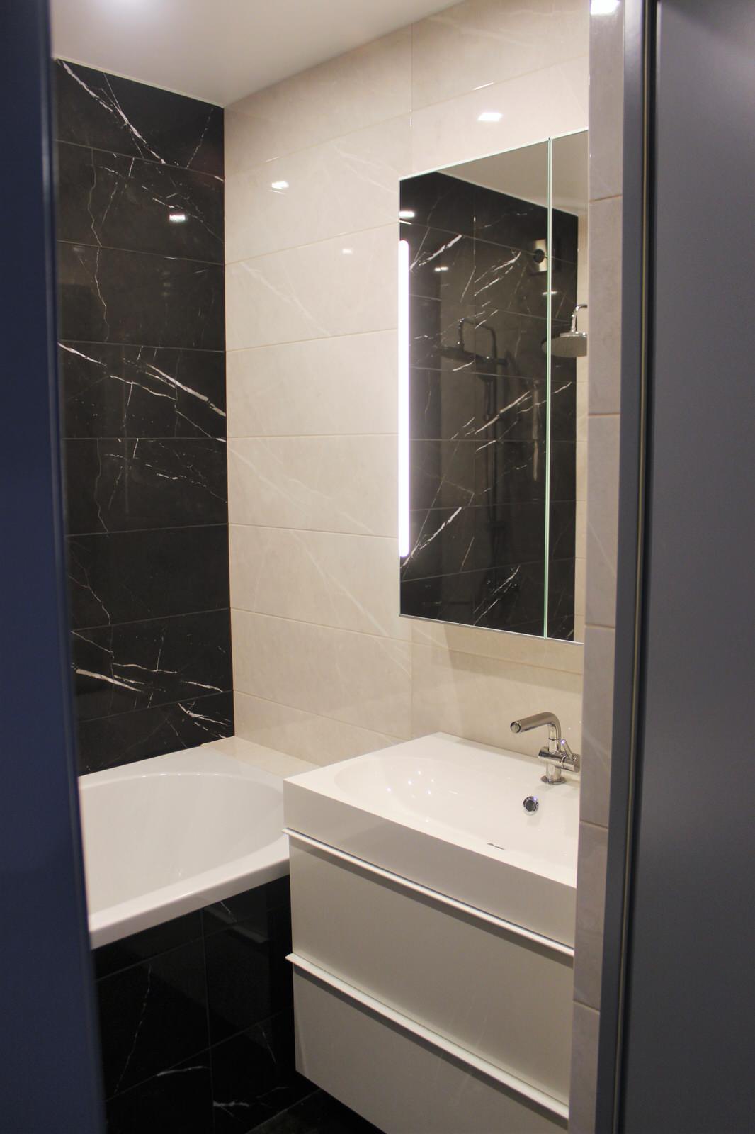 Обложка проекта: Квартира холостяка со студией звукозаписи