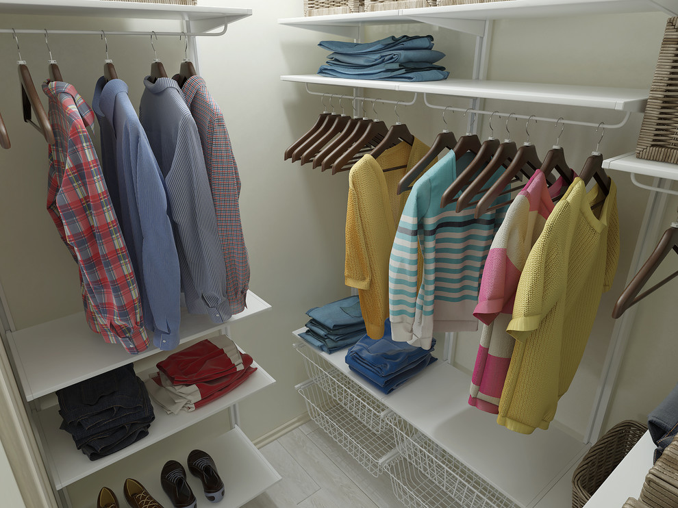 Дом, где живут и кот, и собака)