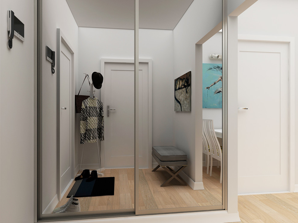 Между морем и солнцем