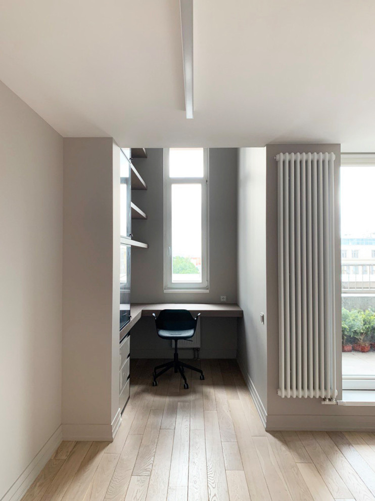 Смольный парк