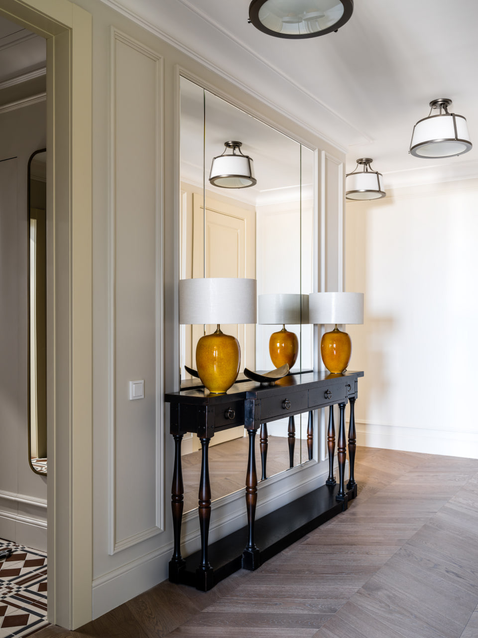 Зеркальное панно