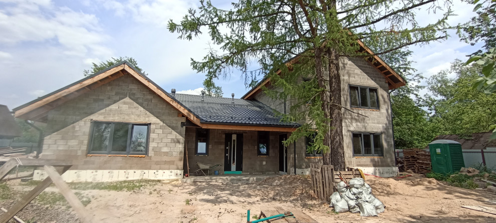 Простой двухэтажный дом