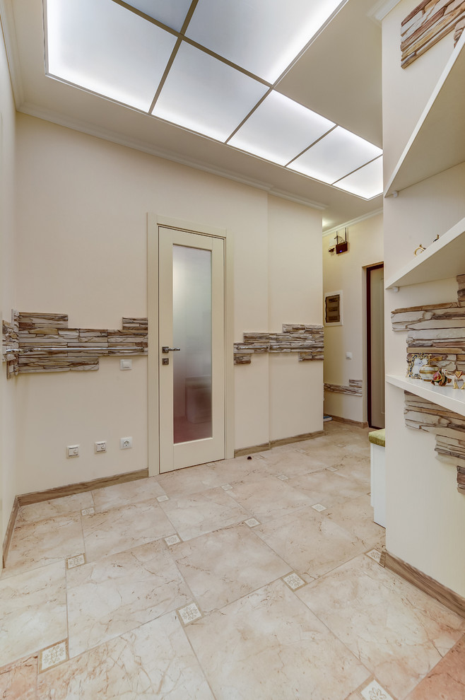 2к квартира, пр. Орджоникидзе, Спб.