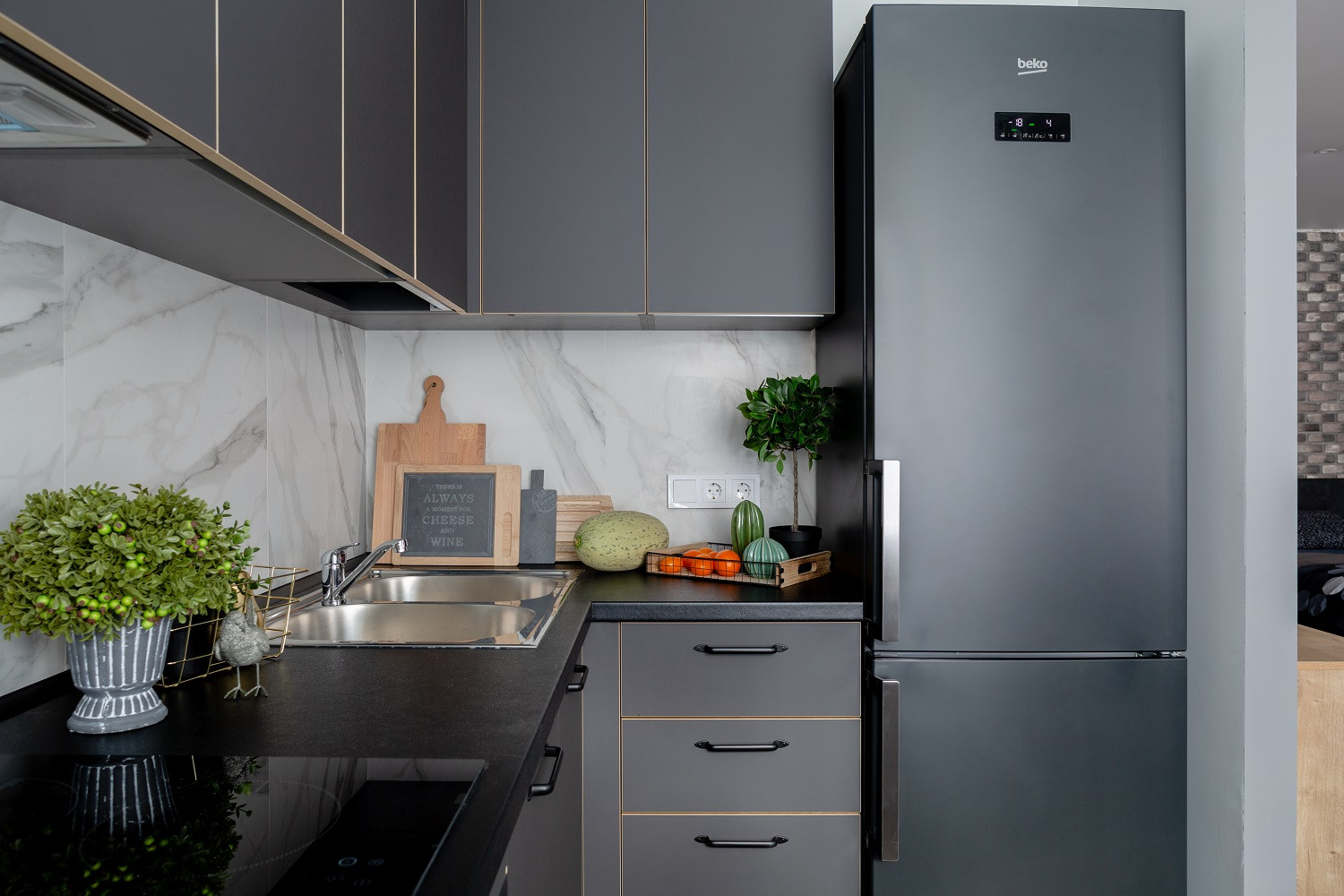 Ханна Стил Тёмная