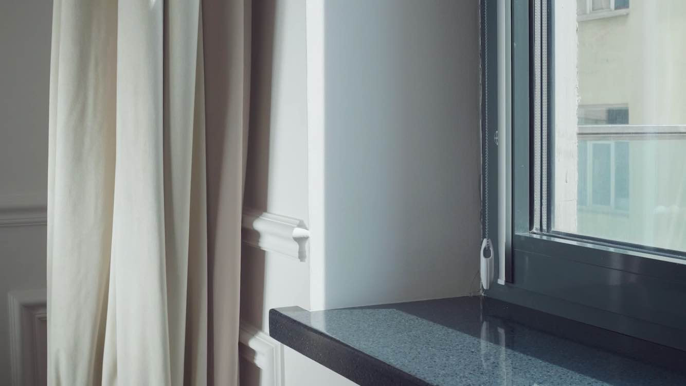 "Вспомним о балах"