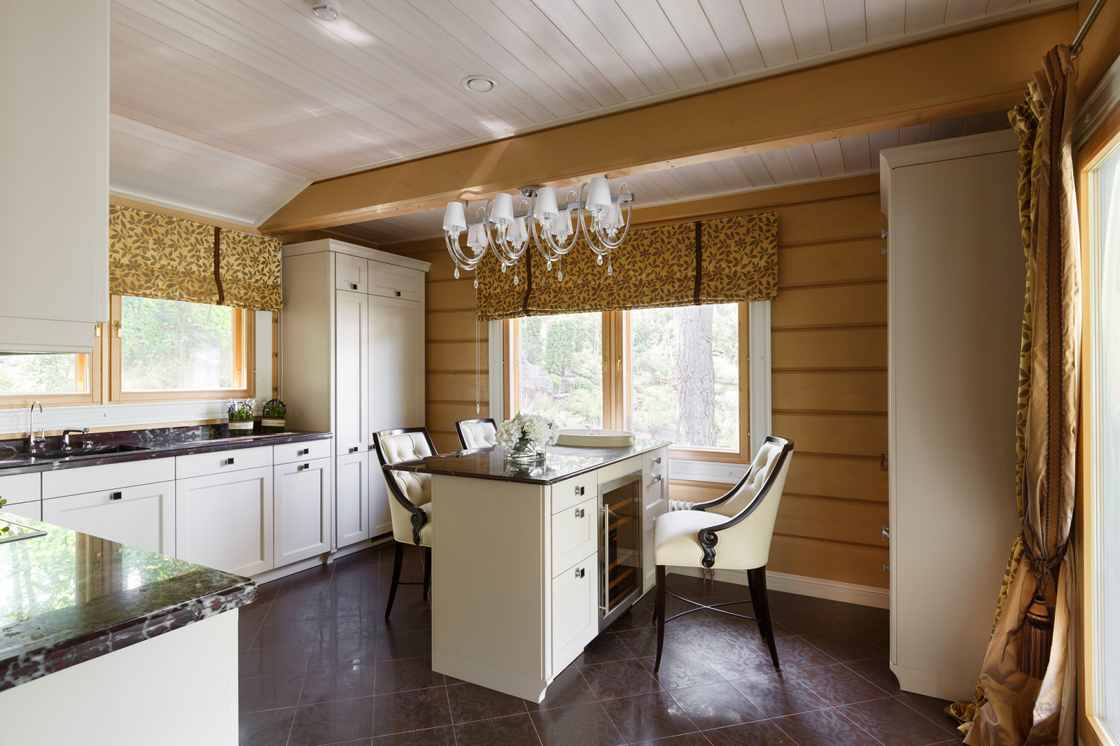 ' Honka Village"  Ленинградская Область.450 м2