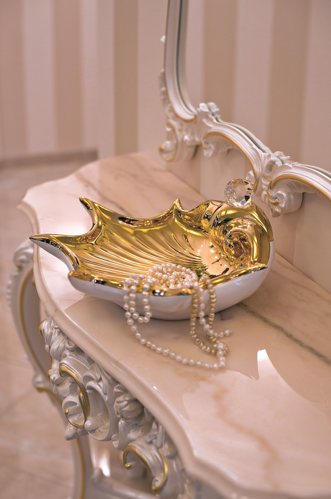 По мотивам классики